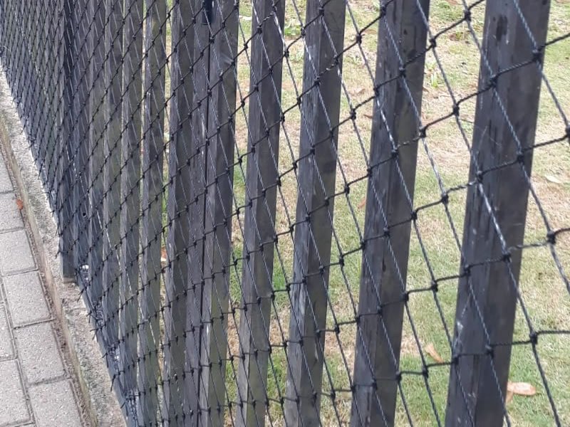 Telas de segurança para quadras em Niterói